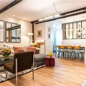 https://design-new-loft-in-heart-of.fr-paris.fr